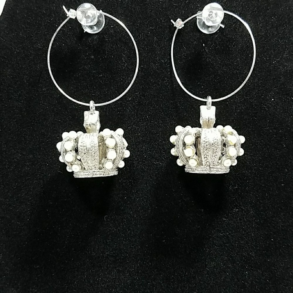 Crown faux hoop silver pearl dangle earrings